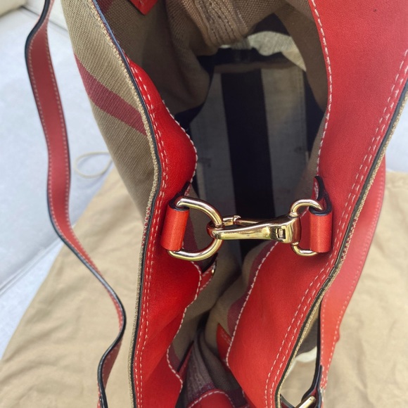 Burberry Maidstone Tote Mega Check Canvas Medium in Cadmium Red - Picture 5 of 5